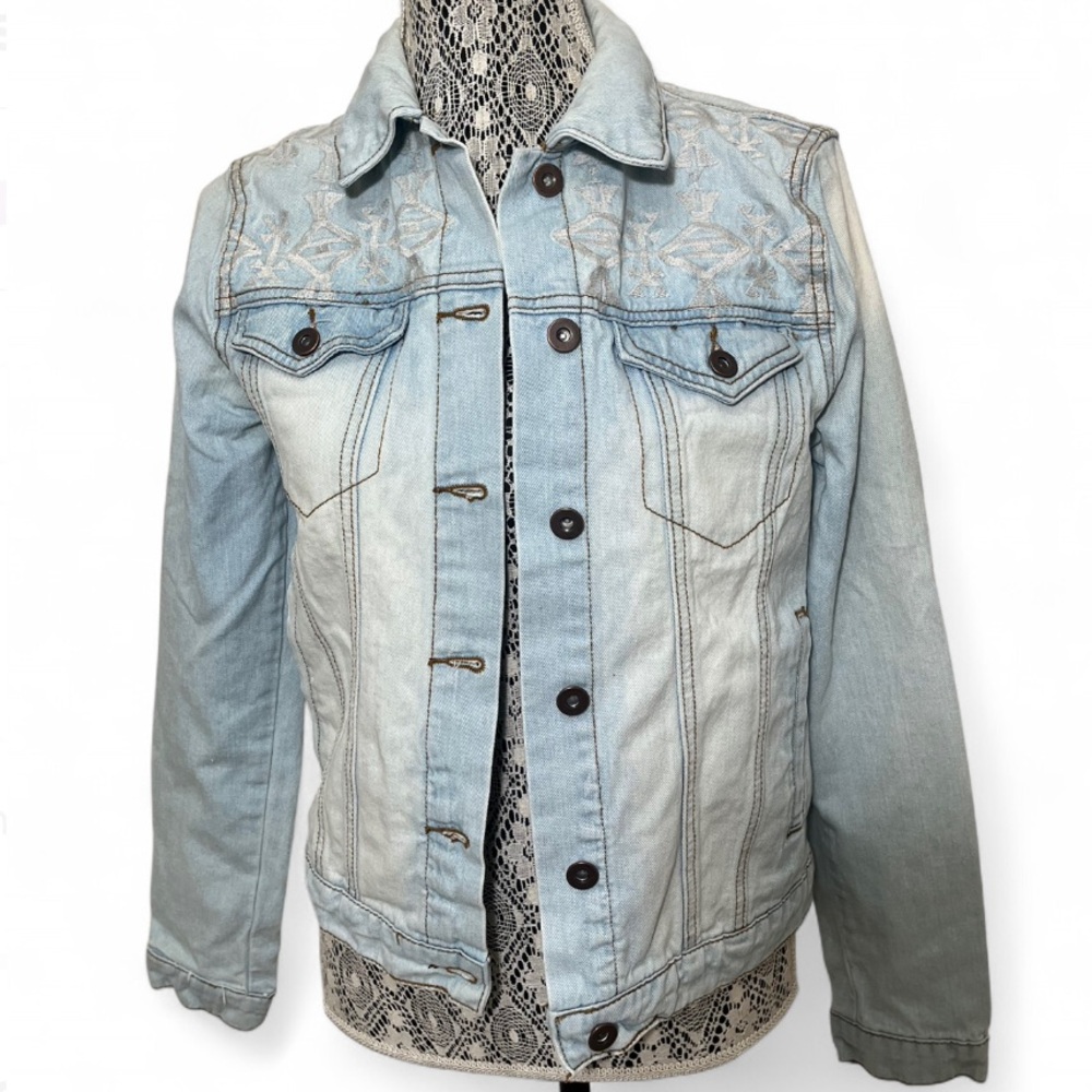 Forever 21 Embroidered Light Blue Jean Jacket